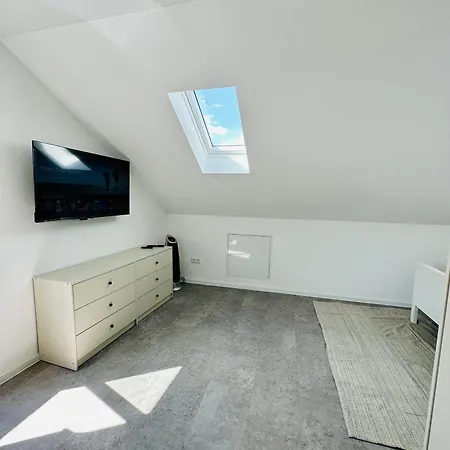 Business * Talheim (Heilbronn)